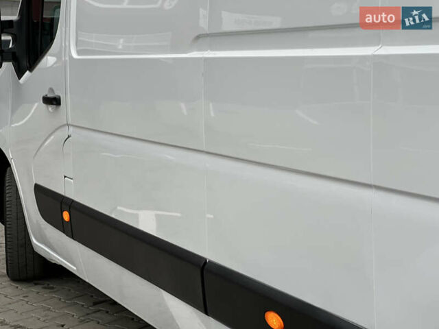 Белый Рено Мастер, объемом двигателя 2.3 л и пробегом 233 тыс. км за 17900 $, фото 57 на Automoto.ua