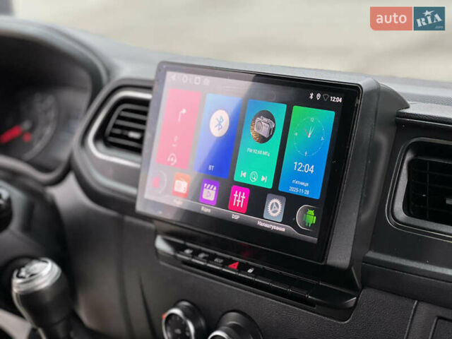 Белый Рено Мастер, объемом двигателя 2.3 л и пробегом 233 тыс. км за 17900 $, фото 110 на Automoto.ua