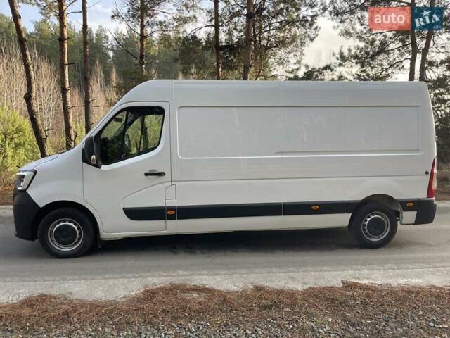 Белый Рено Мастер, объемом двигателя 2.3 л и пробегом 180 тыс. км за 22000 $, фото 60 на Automoto.ua
