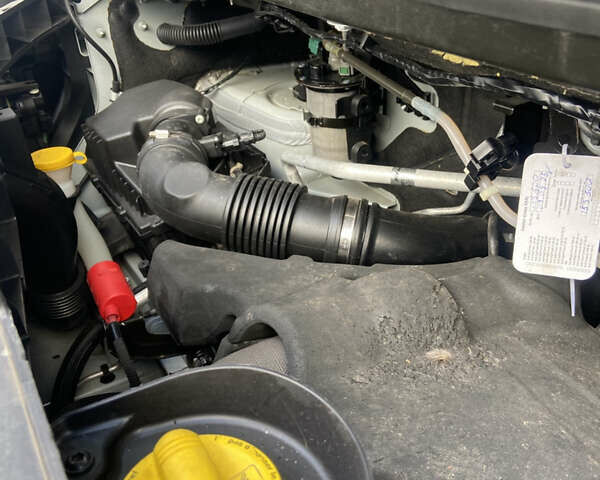 Белый Рено Мастер, объемом двигателя 2.3 л и пробегом 150 тыс. км за 21700 $, фото 36 на Automoto.ua