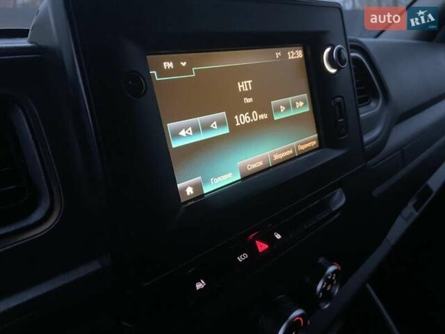 Білий Рено Мастєр, об'ємом двигуна 2.3 л та пробігом 181 тис. км за 21897 $, фото 37 на Automoto.ua