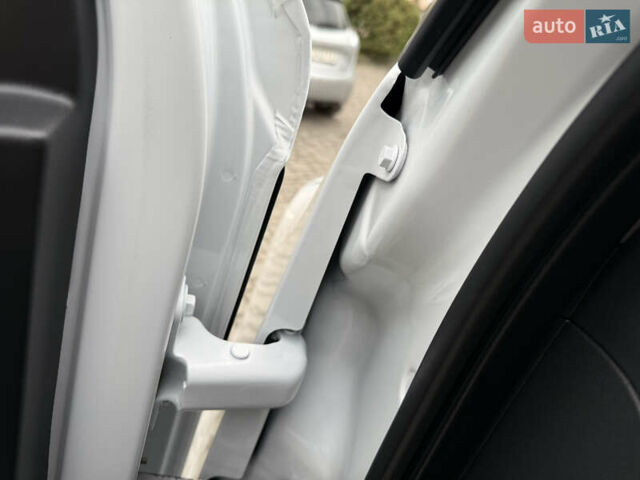 Білий Рено Мастєр, об'ємом двигуна 0 л та пробігом 266 тис. км за 21300 $, фото 29 на Automoto.ua