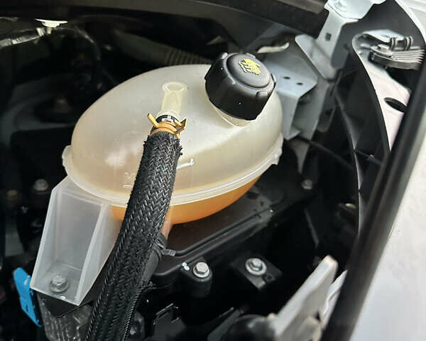 Білий Рено Мастєр, об'ємом двигуна 2.3 л та пробігом 171 тис. км за 18800 $, фото 70 на Automoto.ua