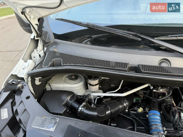 Белый Рено Мастер, объемом двигателя 2.3 л и пробегом 255 тыс. км за 24900 $, фото 32 на Automoto.ua