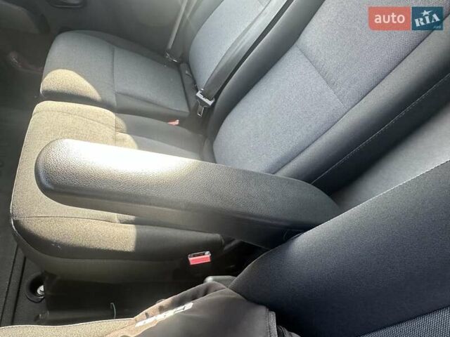 Білий Рено Мастєр, об'ємом двигуна 2.3 л та пробігом 187 тис. км за 21800 $, фото 47 на Automoto.ua