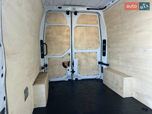 Белый Рено Мастер, объемом двигателя 2.3 л и пробегом 233 тыс. км за 18200 $, фото 89 на Automoto.ua
