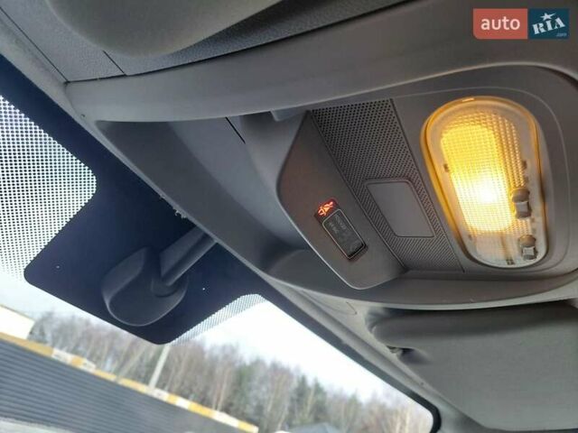 Белый Рено Мастер, объемом двигателя 2.3 л и пробегом 192 тыс. км за 18400 $, фото 53 на Automoto.ua