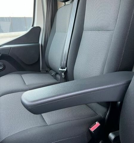 Белый Рено Мастер, объемом двигателя 2.3 л и пробегом 189 тыс. км за 18899 $, фото 33 на Automoto.ua