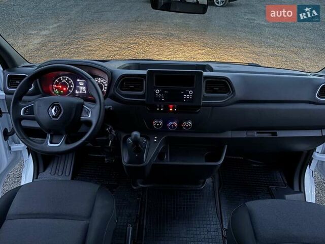 Белый Рено Мастер, объемом двигателя 2.3 л и пробегом 223 тыс. км за 17200 $, фото 26 на Automoto.ua