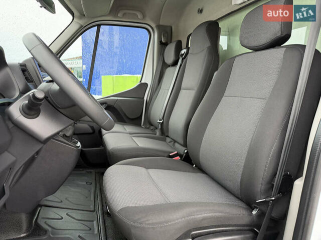 Белый Рено Мастер, объемом двигателя 0 л и пробегом 234 тыс. км за 23700 $, фото 58 на Automoto.ua