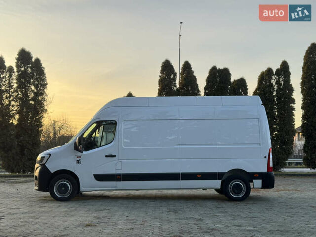 Белый Рено Мастер, объемом двигателя 2.3 л и пробегом 210 тыс. км за 19500 $, фото 4 на Automoto.ua