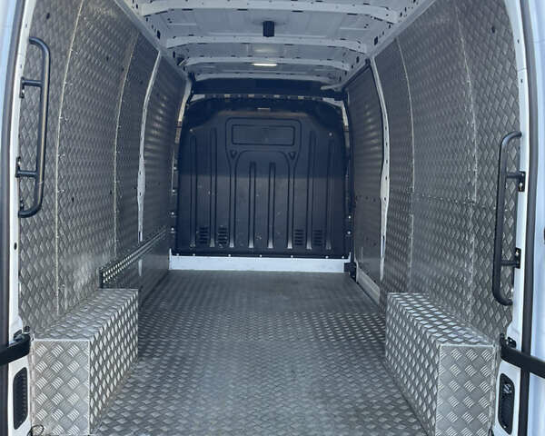 Білий Рено Мастєр, об'ємом двигуна 2.3 л та пробігом 143 тис. км за 22500 $, фото 9 на Automoto.ua