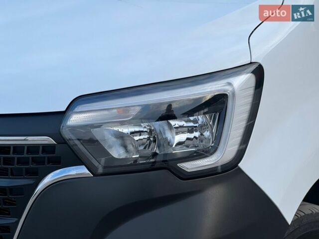 Белый Рено Мастер, объемом двигателя 2.3 л и пробегом 120 тыс. км за 20499 $, фото 23 на Automoto.ua