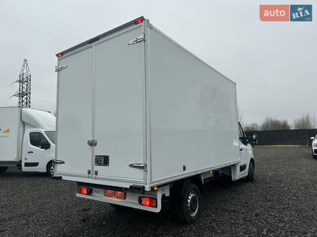 Белый Рено Мастер, объемом двигателя 2.3 л и пробегом 36 тыс. км за 25600 $, фото 6 на Automoto.ua