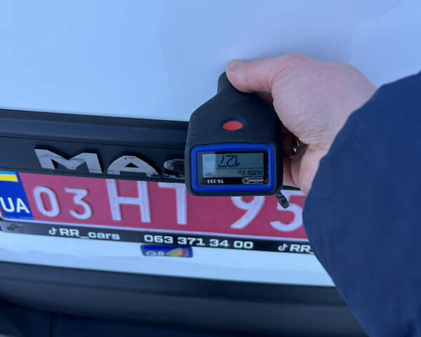 Белый Рено Мастер, объемом двигателя 2.3 л и пробегом 233 тыс. км за 18200 $, фото 163 на Automoto.ua