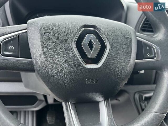 Белый Рено Мастер, объемом двигателя 2.3 л и пробегом 274 тыс. км за 18950 $, фото 35 на Automoto.ua