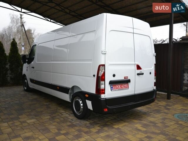 Белый Рено Мастер, объемом двигателя 2.3 л и пробегом 292 тыс. км за 19500 $, фото 1 на Automoto.ua
