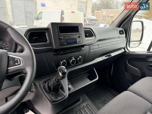 Белый Рено Мастер, объемом двигателя 2.3 л и пробегом 130 тыс. км за 21300 $, фото 33 на Automoto.ua