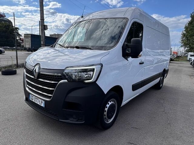 Белый Рено Мастер, объемом двигателя 2.3 л и пробегом 218 тыс. км за 21900 $, фото 5 на Automoto.ua