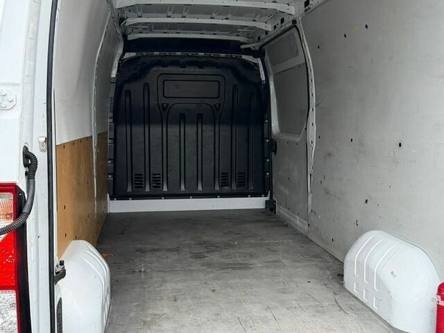 Білий Рено Мастєр, об'ємом двигуна 2.3 л та пробігом 220 тис. км за 20800 $, фото 15 на Automoto.ua