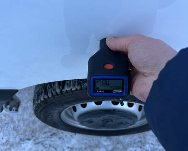 Белый Рено Мастер, объемом двигателя 2.3 л и пробегом 233 тыс. км за 18200 $, фото 172 на Automoto.ua