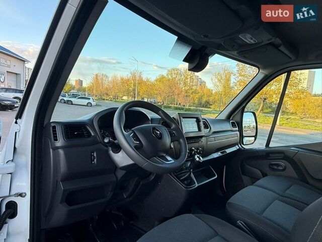 Белый Рено Мастер, объемом двигателя 2.3 л и пробегом 230 тыс. км за 22499 $, фото 55 на Automoto.ua