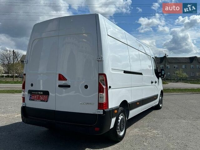 Белый Рено Мастер, объемом двигателя 2.3 л и пробегом 228 тыс. км за 19700 $, фото 5 на Automoto.ua
