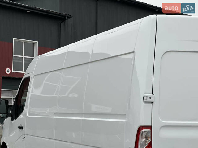 Белый Рено Мастер, объемом двигателя 2.3 л и пробегом 233 тыс. км за 17900 $, фото 50 на Automoto.ua