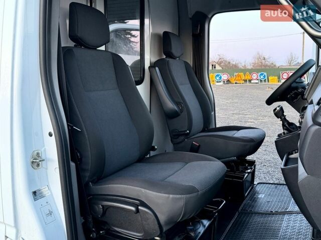 Білий Рено Мастєр, об'ємом двигуна 2.3 л та пробігом 198 тис. км за 15500 $, фото 22 на Automoto.ua