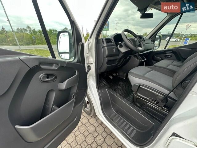 Белый Рено Мастер, объемом двигателя 2.3 л и пробегом 204 тыс. км за 23999 $, фото 33 на Automoto.ua