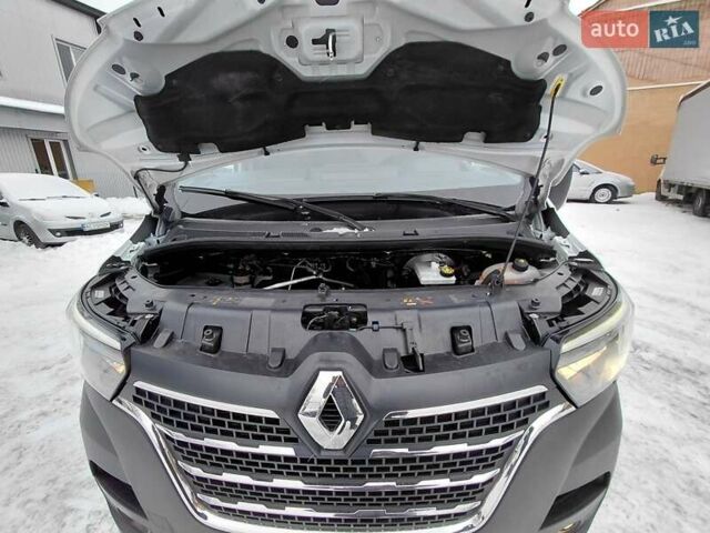 Білий Рено Мастєр, об'ємом двигуна 2.3 л та пробігом 290 тис. км за 18500 $, фото 35 на Automoto.ua