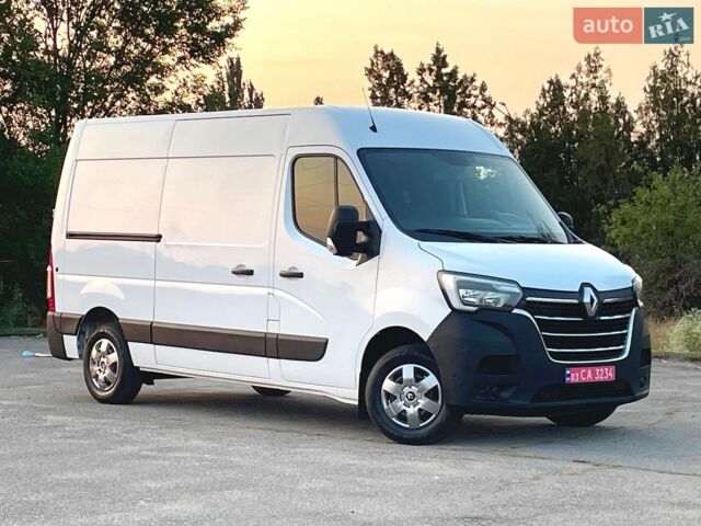 Белый Рено Мастер, объемом двигателя 2.3 л и пробегом 210 тыс. км за 19700 $, фото 5 на Automoto.ua