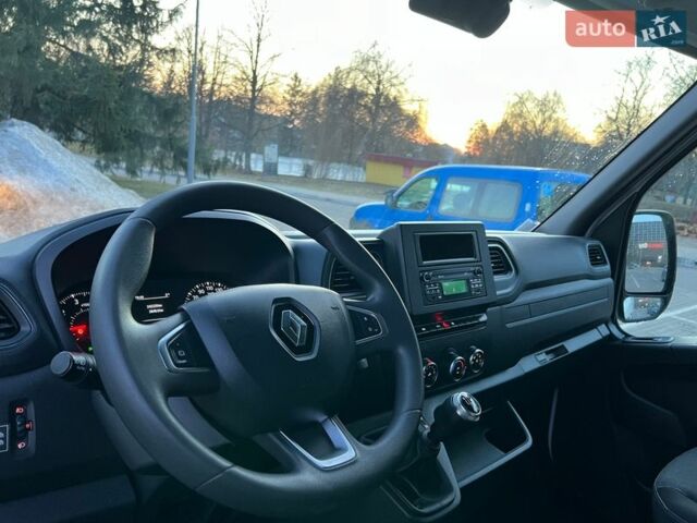Белый Рено Мастер, объемом двигателя 2.3 л и пробегом 242 тыс. км за 18999 $, фото 27 на Automoto.ua