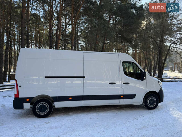 Белый Рено Мастер, объемом двигателя 2.3 л и пробегом 270 тыс. км за 19499 $, фото 5 на Automoto.ua