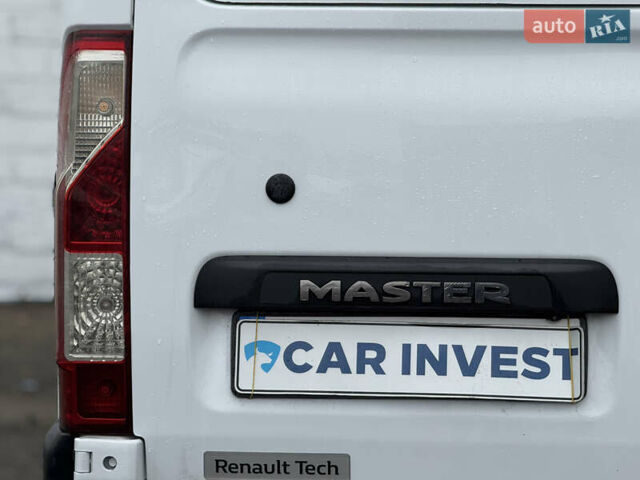 Белый Рено Мастер, объемом двигателя 2.3 л и пробегом 242 тыс. км за 21000 $, фото 17 на Automoto.ua