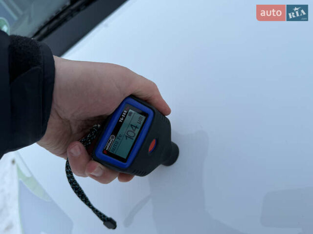 Белый Рено Мастер, объемом двигателя 2.3 л и пробегом 129 тыс. км за 19700 $, фото 100 на Automoto.ua