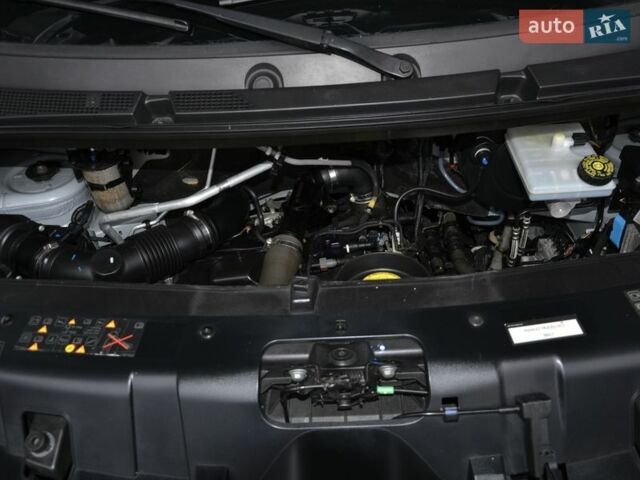 Белый Рено Мастер, объемом двигателя 2.3 л и пробегом 292 тыс. км за 19500 $, фото 25 на Automoto.ua