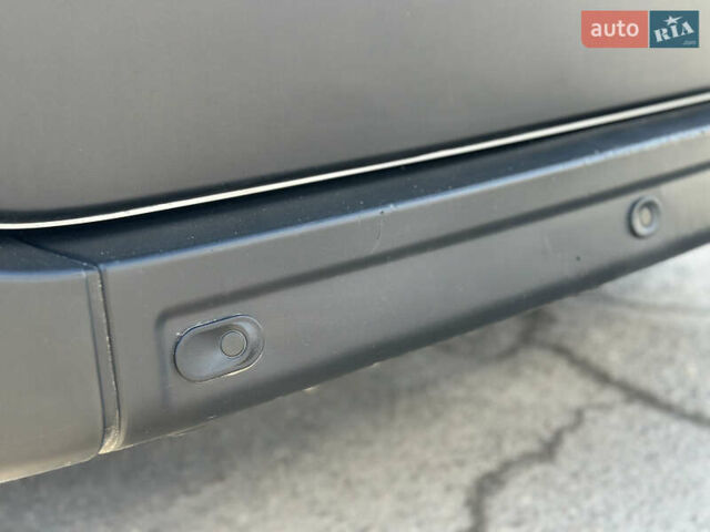 Белый Рено Мастер, объемом двигателя 2.3 л и пробегом 229 тыс. км за 19900 $, фото 25 на Automoto.ua