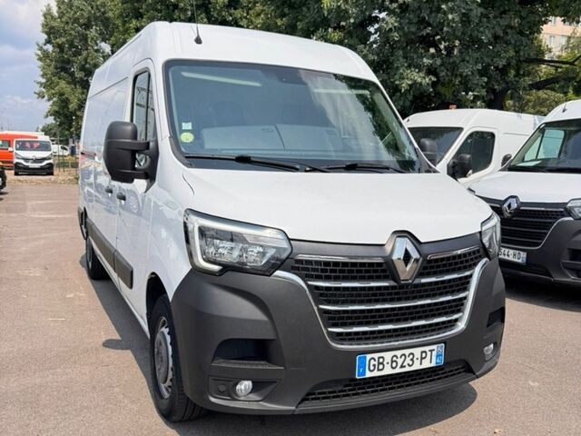 Белый Рено Мастер, объемом двигателя 2.3 л и пробегом 212 тыс. км за 21900 $, фото 1 на Automoto.ua
