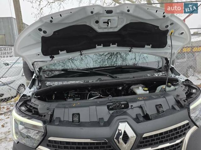 Білий Рено Мастєр, об'ємом двигуна 2.3 л та пробігом 181 тис. км за 20000 $, фото 43 на Automoto.ua