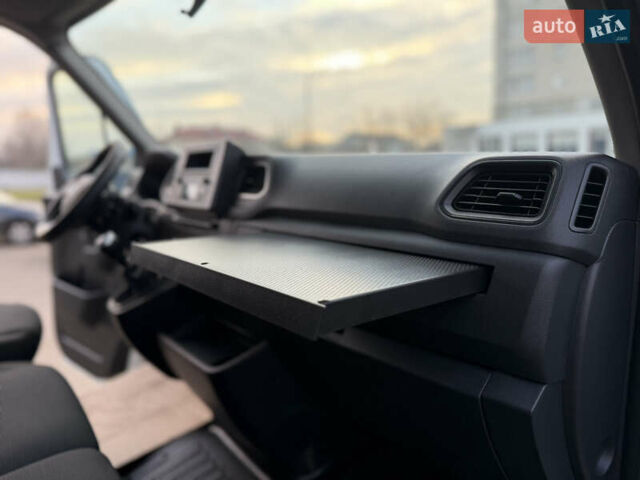 Белый Рено Мастер, объемом двигателя 2.3 л и пробегом 255 тыс. км за 24900 $, фото 27 на Automoto.ua