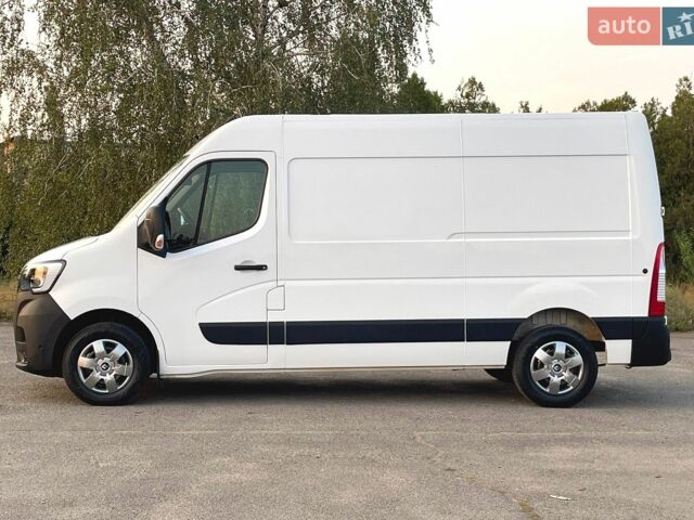 Белый Рено Мастер, объемом двигателя 2.3 л и пробегом 210 тыс. км за 19700 $, фото 4 на Automoto.ua