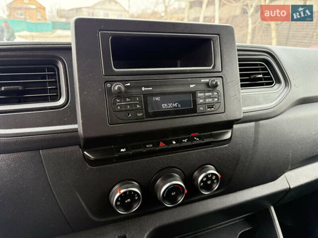 Білий Рено Мастєр, об'ємом двигуна 2.3 л та пробігом 116 тис. км за 21999 $, фото 17 на Automoto.ua