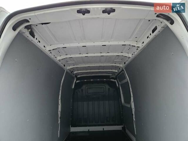 Білий Рено Мастєр, об'ємом двигуна 2.3 л та пробігом 217 тис. км за 18900 $, фото 61 на Automoto.ua