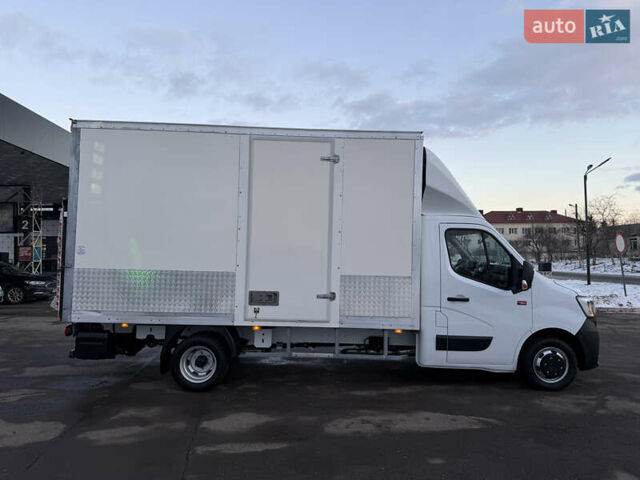 Білий Рено Мастєр, об'ємом двигуна 2.3 л та пробігом 233 тис. км за 27200 $, фото 11 на Automoto.ua