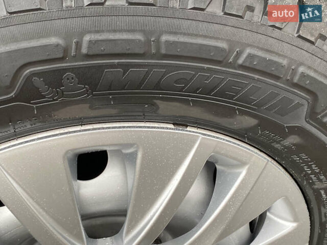 Білий Рено Мастєр, об'ємом двигуна 2.3 л та пробігом 246 тис. км за 19900 $, фото 63 на Automoto.ua