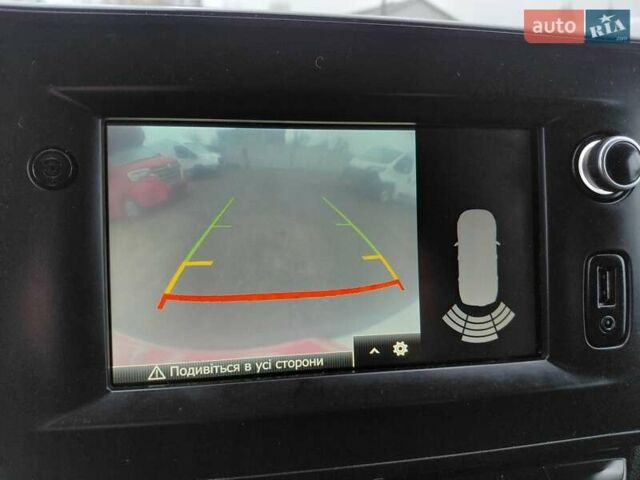 Белый Рено Мастер, объемом двигателя 2.3 л и пробегом 216 тыс. км за 20000 $, фото 52 на Automoto.ua