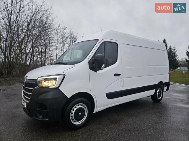 Белый Рено Мастер, объемом двигателя 2.3 л и пробегом 184 тыс. км за 18300 $, фото 3 на Automoto.ua