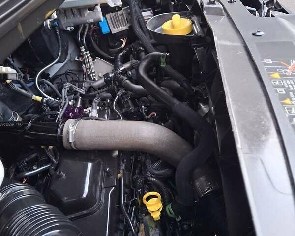 Белый Рено Мастер, объемом двигателя 2.3 л и пробегом 288 тыс. км за 19500 $, фото 34 на Automoto.ua