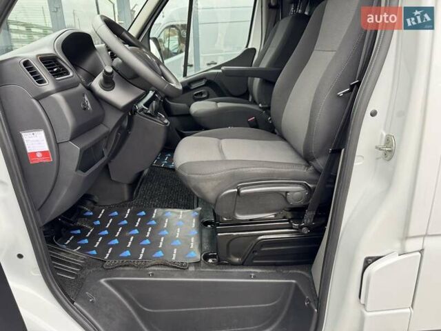 Белый Рено Мастер, объемом двигателя 2.3 л и пробегом 230 тыс. км за 20500 $, фото 20 на Automoto.ua